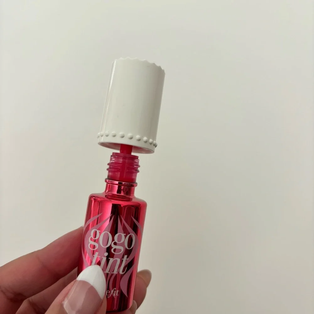 Brand new Benefit Gogo Tint